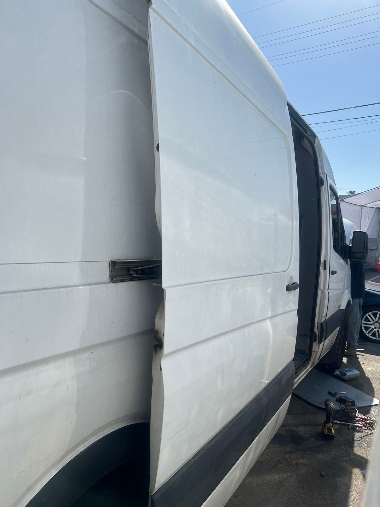 Sprinter Van SLIDING DOOR - Image 1