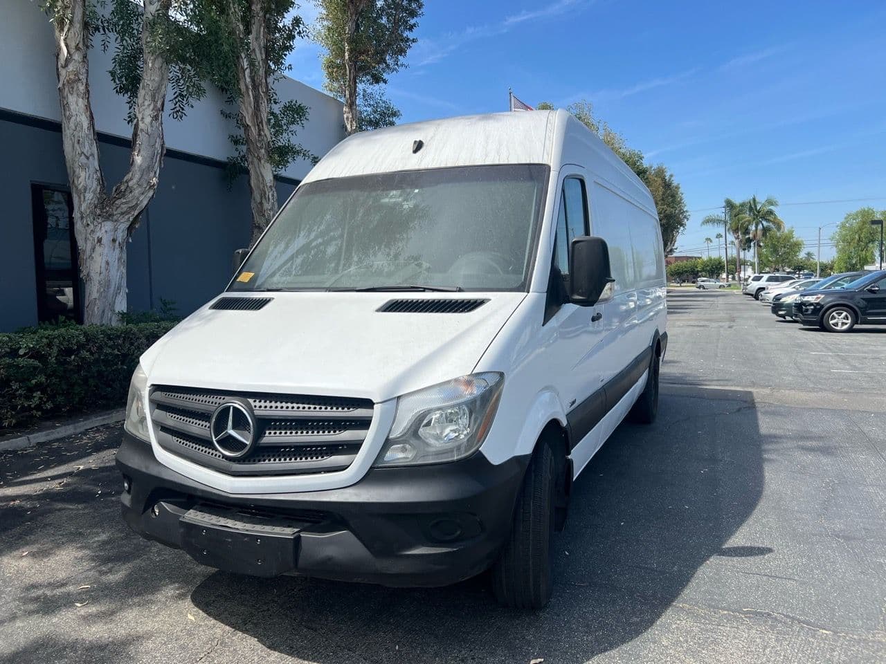 2016 Mercedes-Benz Sprinter - Image 1